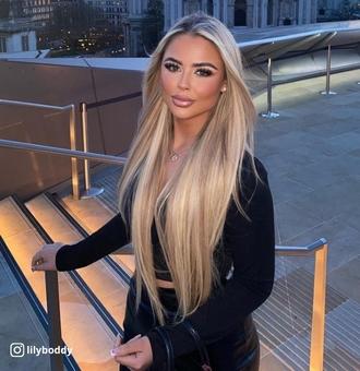 long hair extensions based on face shape