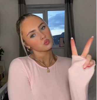 Updo Hairstyles for Valentine's Day | Cliphair UK