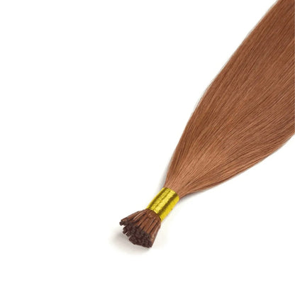 Vaalea Auburn (#30) Remy Royal I-Tips -hiuspidennykset