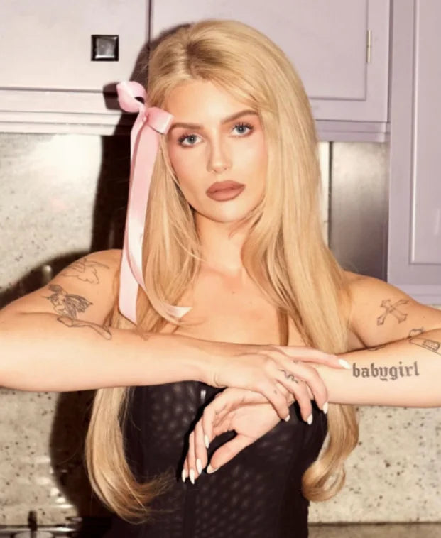 @lottiemossxo styled by @leahsmithhair_