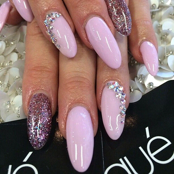 Super-glamourous-nails