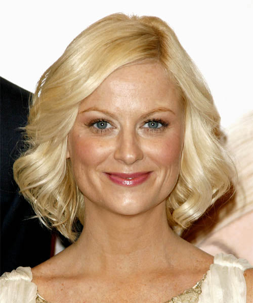 cliphair-extensions-amy-poehler-side-swept